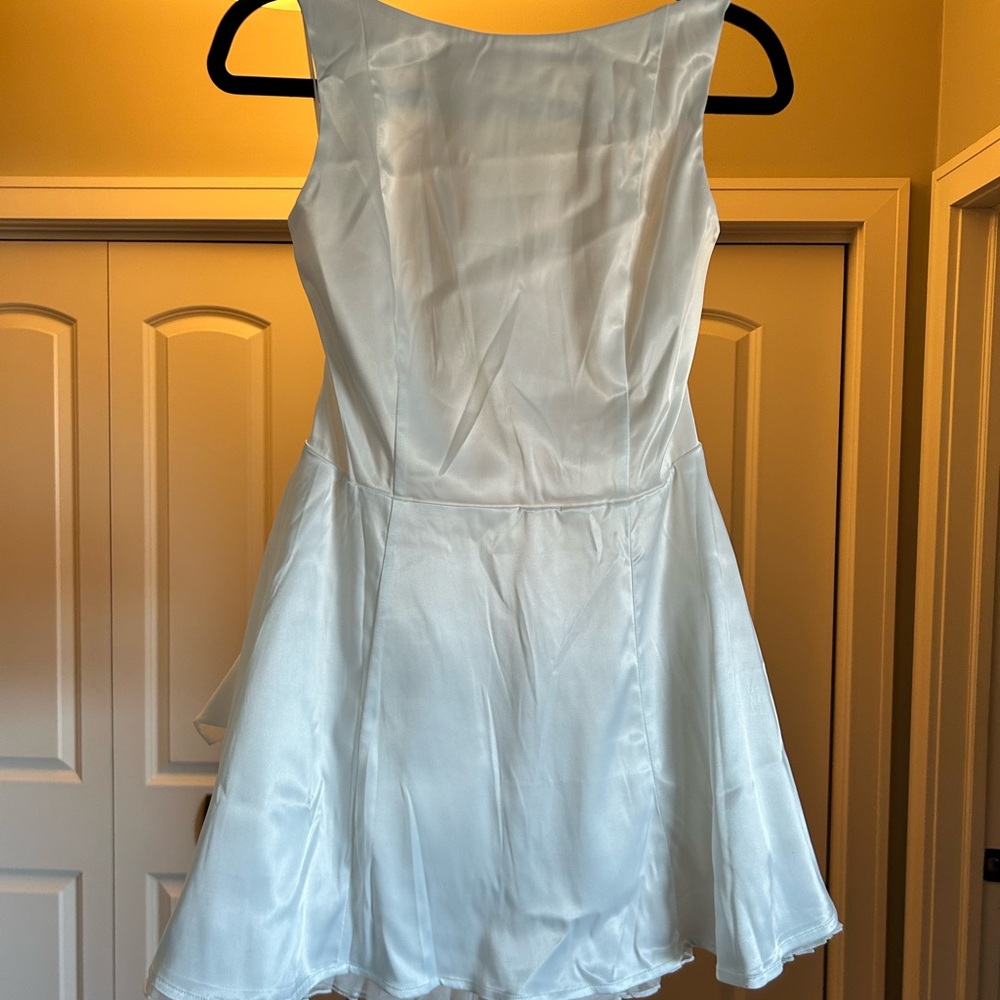 Chic White Satin Backless Dress